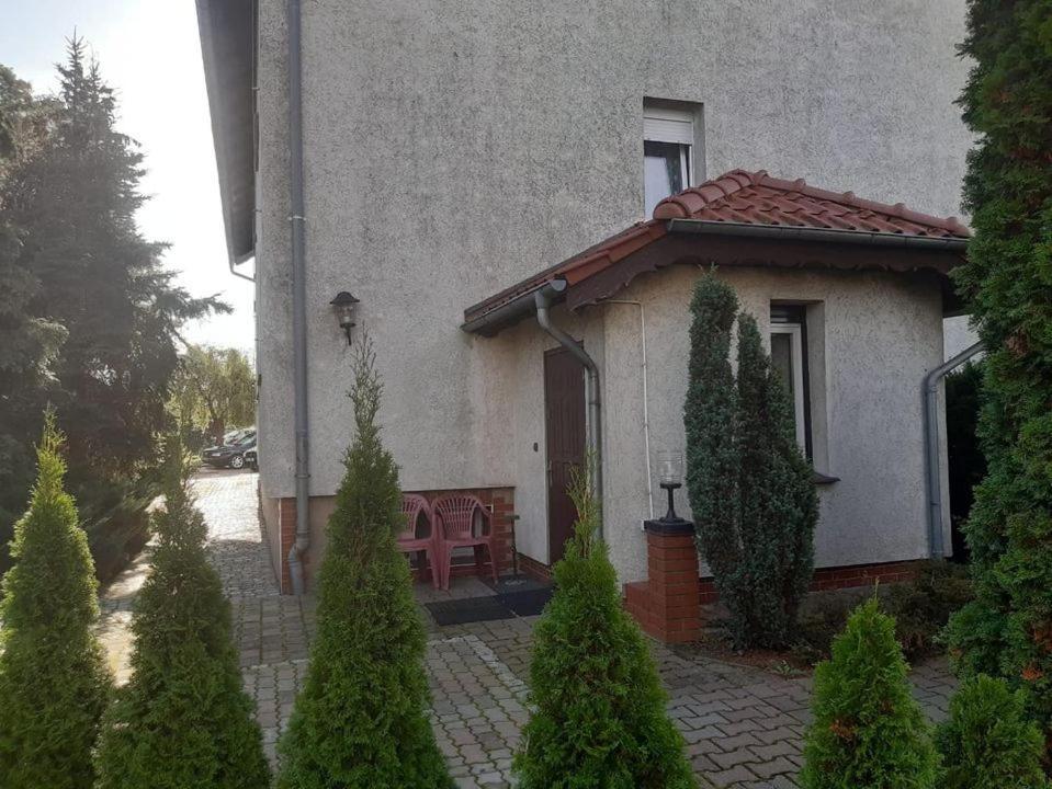 Noclegi Nowogrodziec Exterior foto